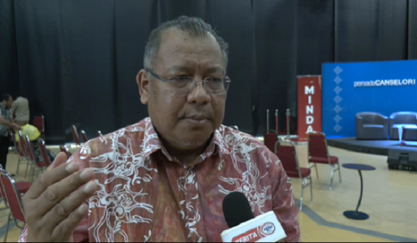 Pengarah Institut Pembangunan dan Kemajuan Inklusif Malaysia (MINDA-UKM) Prof Tan Sri Dr Noor Azlan Ghazali ditemui selepas Program Bicara Persada – Belanjawan 2026 & RMK13: Dua Rencana Satu Matlamat di Bangi/RTM